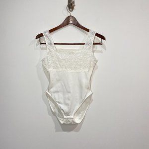 No Boundaries White Lace Top Bodysuit  Snap Closure Bottom Size Medium